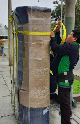 Galeria empresa de mudanzas en Lima TSL mudanzas peru